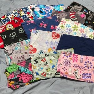 Small scrub top lot